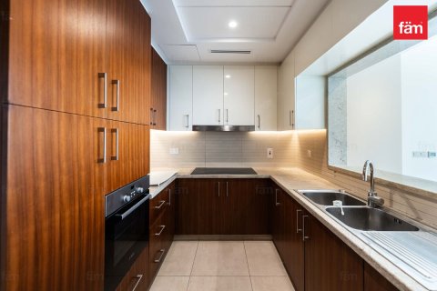 Apartment in The Hills, Dubai 3 bedrooms, 165.6 sq.m. № 133181 - photo 9