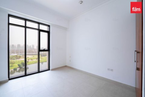 Apartment in The Hills, Dubai 3 bedrooms, 165.6 sq.m. № 133181 - photo 18