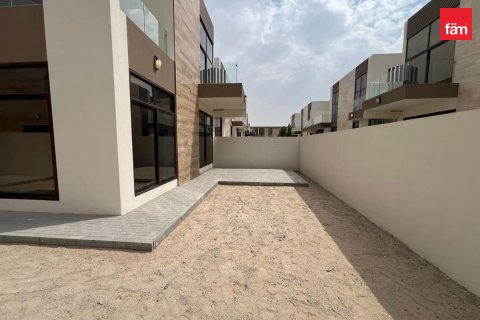 Maison de ville à Dubai, 4 chambres, 288 m², № 133176 - photo 12