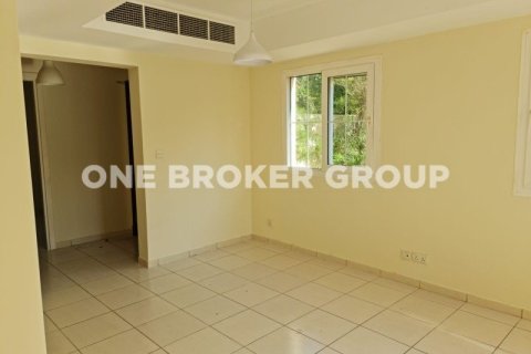 Villa en Dubai, 2 dormitorios, 286.2 m², № 828 - foto 13