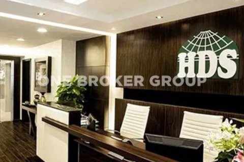 Office in Jumeirah Lake Towers, Dubai 576.9 sq.m. № 826 - photo 4