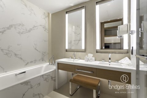 Снять в аренду квартиру в Даунтаун Дубай (Даунтаун Бурдж Дубай), Дубай: 2 спальни, 110.2м², № 77156 - фото 20