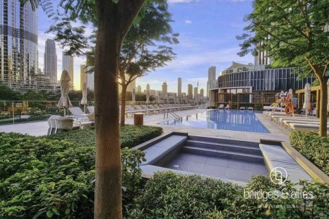 Снять в аренду квартиру в Даунтаун Дубай (Даунтаун Бурдж Дубай), Дубай: 2 спальни, 110.2м², № 77156 - фото 17