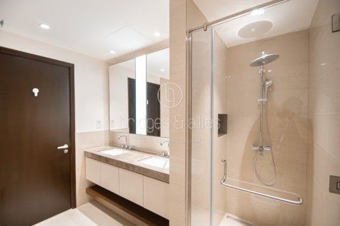 Снять в аренду квартиру в Дубай Хилс Эстейт, Дубай: 2 спальни, 122.4м², № 77155 - фото 14