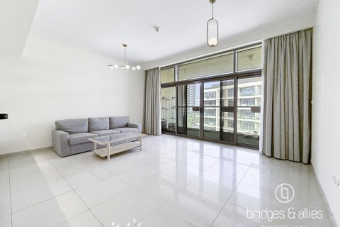 Снять в аренду квартиру в Дубай Хилс Эстейт, Дубай: 2 спальни, 120.5м², № 77158 - фото 3