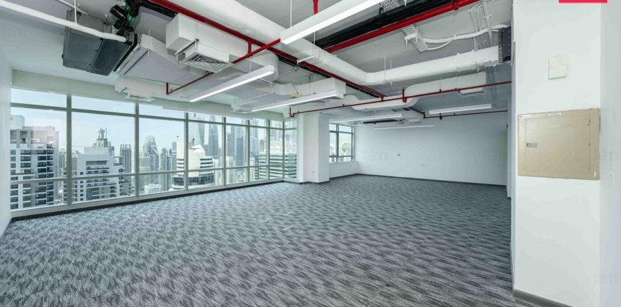 Bureau à Dubai, 110.5 m², № 142024