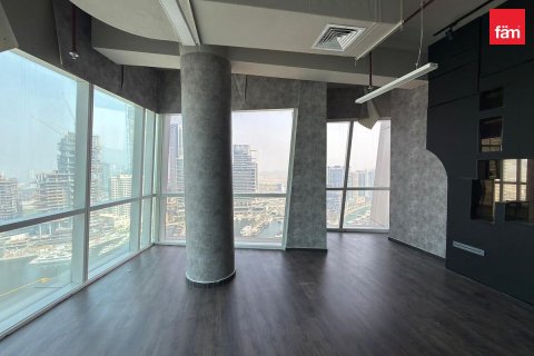 Снять в аренду офис в Бизнес-Бэе, Дубай: 48.8м², № 142023 - фото 1