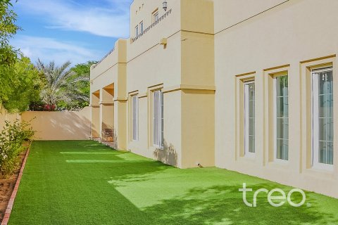 Villa in Arabian Ranches, Dubai 5 bedrooms, 450.3 sq.m. № 134582 - photo 17