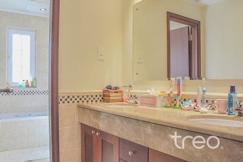 Villa in Arabian Ranches, Dubai 5 bedrooms, 450.3 sq.m. № 134582 - photo 9