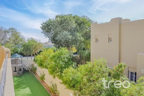 Villa in Arabian Ranches, Dubai 5 bedrooms, 450.3 sq.m. № 134582 - photo 12