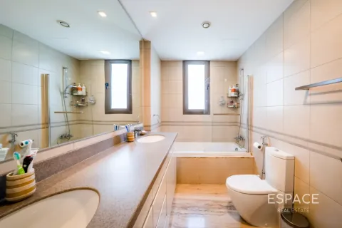 Adosado en Dubai, 4 dormitorios, 218 m², № 122420 - foto 10