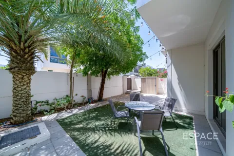 Adosado en Dubai, 4 dormitorios, 218 m², № 122420 - foto 19
