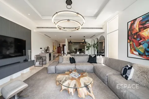 Townhouse in Al Furjan, Dubai 3 bedrooms, 292 sq.m. № 122419 - photo 2