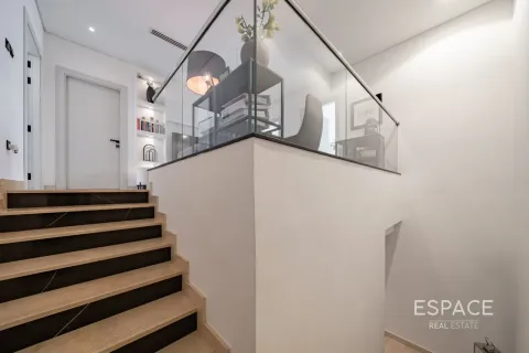 Townhouse in Al Furjan, Dubai 3 bedrooms, 292 sq.m. № 122419 - photo 10