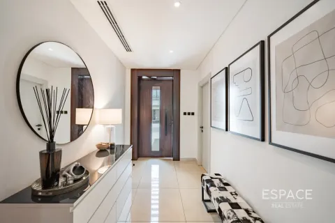 Townhouse in Al Furjan, Dubai 3 bedrooms, 292 sq.m. № 122419 - photo 9
