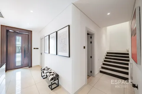 Townhouse in Al Furjan, Dubai 3 bedrooms, 292 sq.m. № 122419 - photo 8
