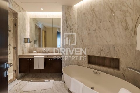 Apartamento en The Address Residence Fountain Views, Downtown Dubai (Downtown Burj Dubai), Dubai, 3 dormitorios, 214.05 m², № 136707 - foto 15