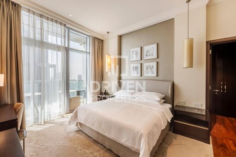 Apartamento en The Address Residence Fountain Views, Downtown Dubai (Downtown Burj Dubai), Dubai, 3 dormitorios, 214.05 m², № 136707 - foto 8