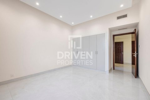 Apartment in Dubai Festival City, Dubai 3 bedrooms, 420.01 sq.m. № 136709 - photo 10
