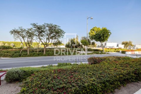 Apartment in Dubai Festival City, Dubai 3 bedrooms, 420.01 sq.m. № 136709 - photo 16
