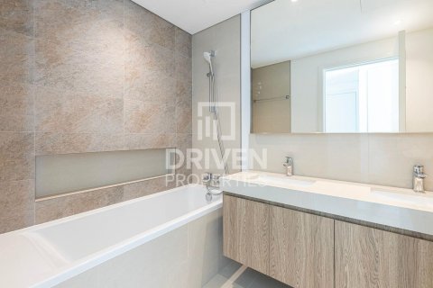 Apartment in Zabeel, Dubai 3 bedrooms, 149.76 sq.m. № 136706 - photo 10