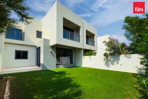 Снять в аренду таунхаус в Дубай Хилс Эстейт, Дубай: 3 спальни, 202.5м², № 60417 - фото 17