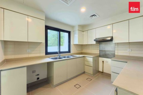 Снять в аренду таунхаус в Дубай Хилс Эстейт, Дубай: 3 спальни, 202.5м², № 60417 - фото 13