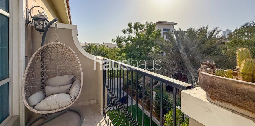 فيلا في Motor City, دبي 4 غرف نوم, 381 م² رقم 44938