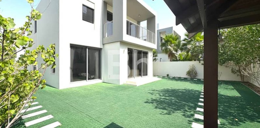 Villa en Dubai Hills Estate, Dubai, 3 dormitorios, 115 m², № 57852