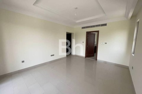 Villa in Arabian Ranches, Dubai 6 bedrooms, 372 sq.m. № 57851 - photo 17