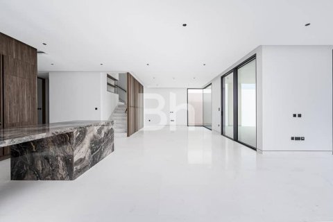 Villa in Tilal Al Ghaf, Dubai 5 bedrooms, 621 sq.m. № 57849 - photo 17