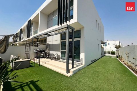 Adosado en Dubai, 3 dormitorios, 208.6 m², № 141460 - foto 3