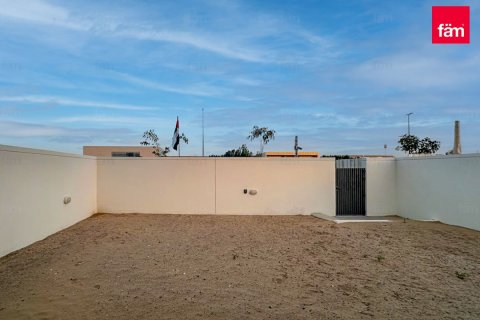 Villa in Dubai 4 bedrooms, 456.4 sq.m. № 141458 - photo 10