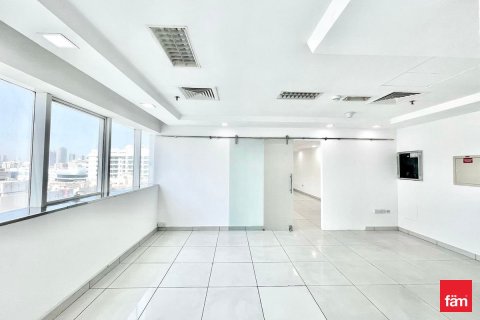 Office in Al Barsha, Dubai 91 sq.m. № 49271 - photo 7