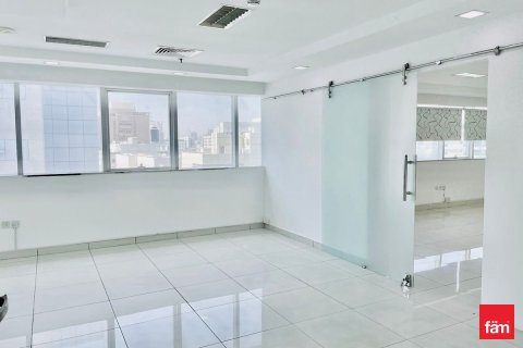 Office in Al Barsha, Dubai 91 sq.m. № 49271 - photo 6