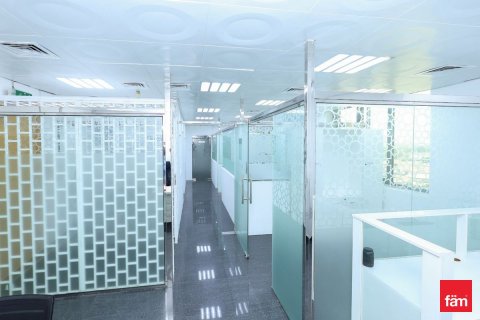 Office in Business Bay, Dubai 92 sq.m. № 90625 - photo 15
