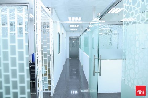 Office in Business Bay, Dubai 92 sq.m. № 90625 - photo 7