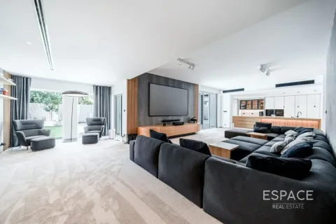 Villa in Green Community West, Green Community, Dubai 6 bedrooms, 557 sq.m. № 122791 - photo 8