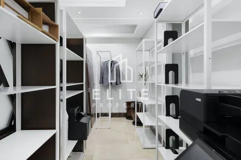 Office in Dubai 301 sq.m. № 38923 - photo 14