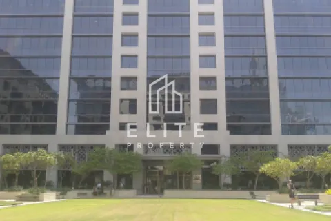 Office in Dubai 301 sq.m. № 38923 - photo 17