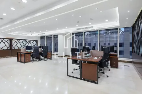 Office in Dubai 301 sq.m. № 38923 - photo 25