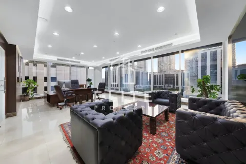 Office in Dubai 301 sq.m. № 38923 - photo 2