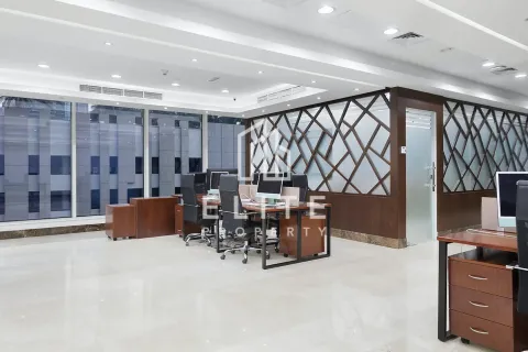 Office in Dubai 301 sq.m. № 38923 - photo 16