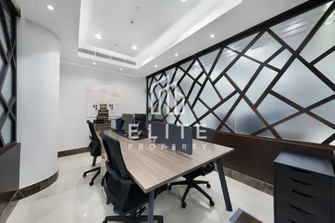 Office in Dubai 301 sq.m. № 38923 - photo 3