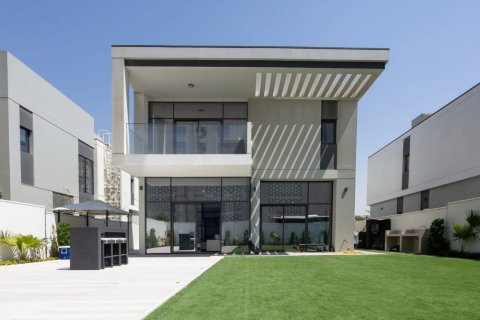 Villa in Al Furjan, Dubai 4 bedrooms, 52 sq.m. № 118411