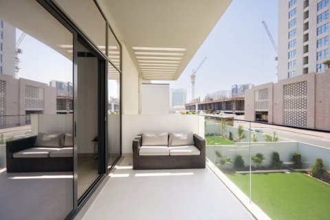 Villa in Al Furjan, Dubai 4 bedrooms, 52 sq.m. № 118411 - photo 12
