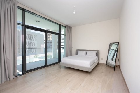 Villa in Al Furjan, Dubai 4 bedrooms, 52 sq.m. № 118411 - photo 15