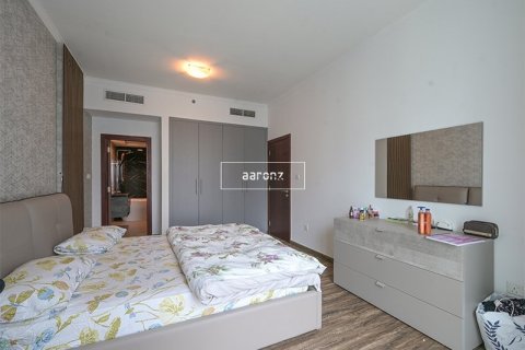 Apartment in Jumeirah Lake Towers, Dubai 2 bedrooms, 160 sq.m. № 55332 - photo 7