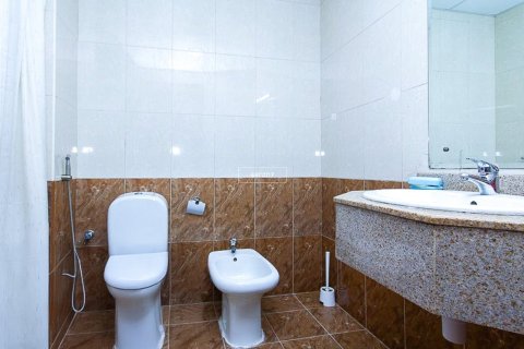 Apartamento en Jumeirah Lake Towers, Dubai, 2 dormitorios, 130.5 m², № 55331 - foto 11