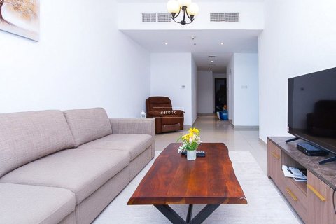 Apartamento en Jumeirah Lake Towers, Dubai, 2 dormitorios, 130.5 m², № 55331 - foto 2